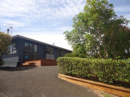 26 Hinemoa Terrace, Tairua