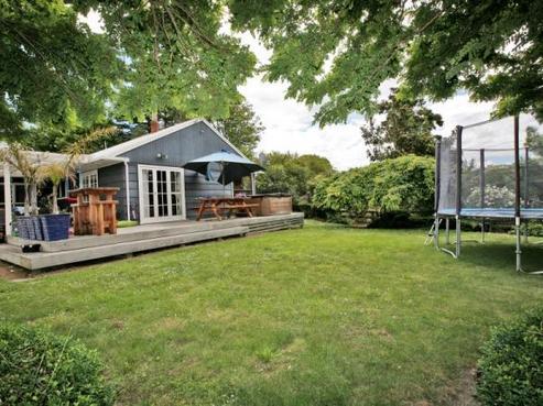 53 Mcnab Road, Twyford