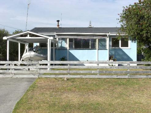 213A Sylvia Road, Whangamata