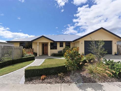 137 Panorama Drive, Enner Glynn