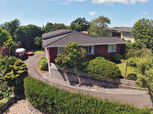 8 Fairfax Terrace, Frankleigh Park