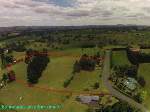73 Jury Road, Ngahinapouri