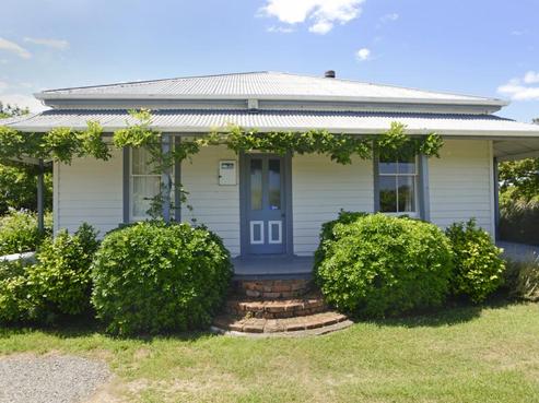 72 Kitchener Street, Martinborough