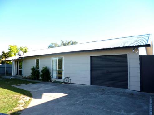 2/16 Livingstone Road, Flaxmere