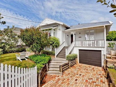 20 Richmond Avenue, Northcote Point