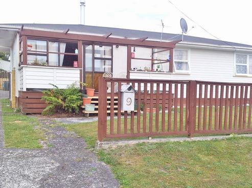 9 Euan Street, Mangakakahi