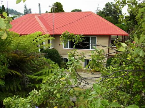 702 Sealey Street, Thames