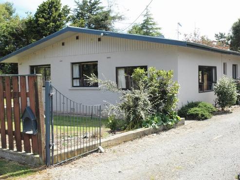 12 Awarua Road, Otatara