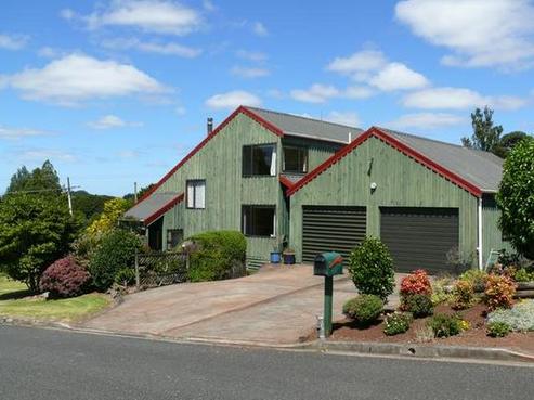 1 Vera Heights, Maungakaramea