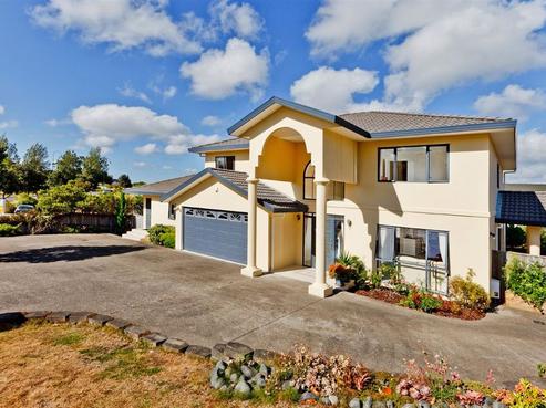 15 Graham Collins Drive, Windsor Park