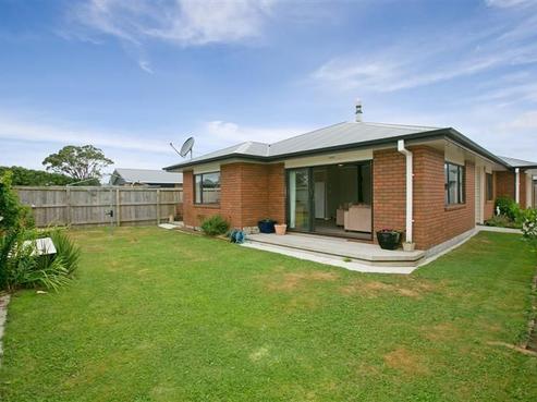 2/96 Wills Road, Bell Block