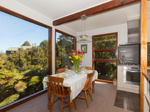 7 Euclid Grove, Kelson