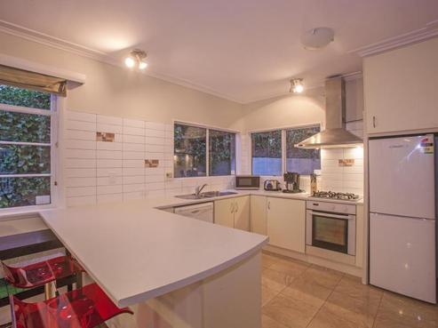 10 Jenness Grove, Harbour View