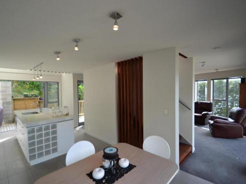 44 Maida Vale Road, Roseneath
