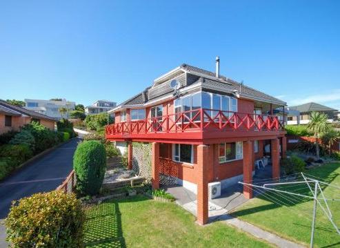 7 Harbour Heights, Waverley