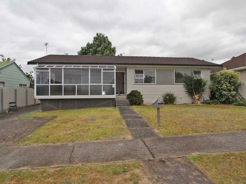 24 Bluewater Place, Wattle Downs