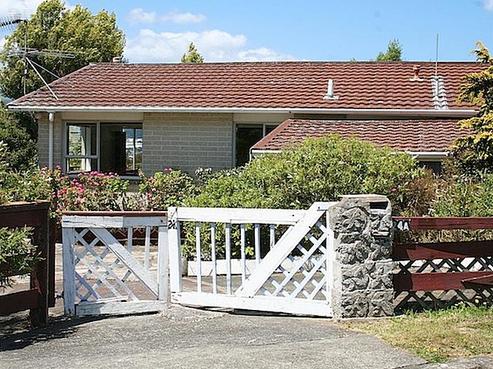 24A Dowse Drive, Maungaraki