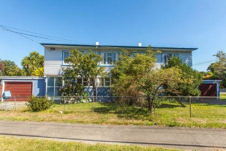 189 Waiwhetu Road, Waterloo