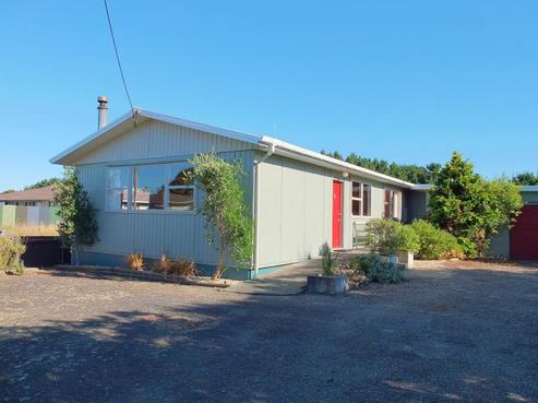 82 Koputara Road, Himatangi Beach