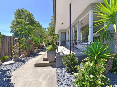 1 Sutton Street, Richmond