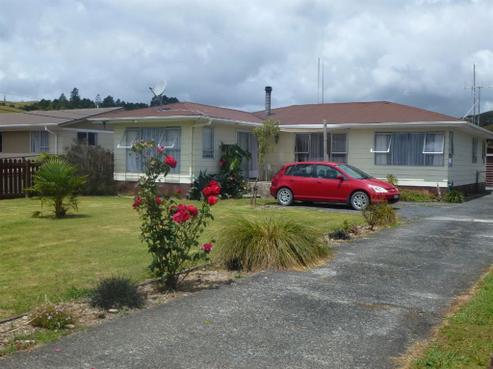 36 Valley Road, Hikurangi