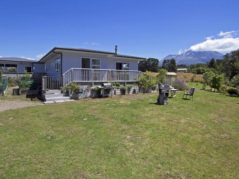 676 York Road, Midhirst
