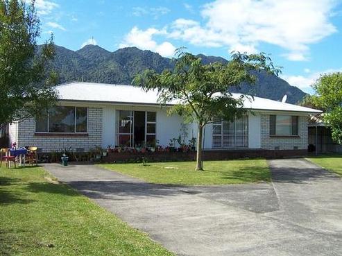 1B Churchill Avenue, Te Aroha