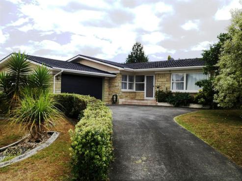 3 Lakeside Drive, Pahurehure