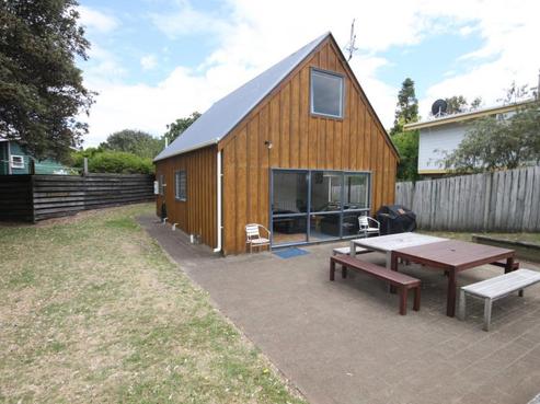 21 Dunlop Drive, Pauanui