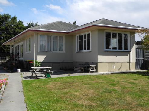 308 Fairview Road, Fairview