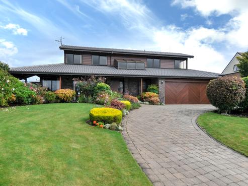 64 Moncur Drive, Springfield