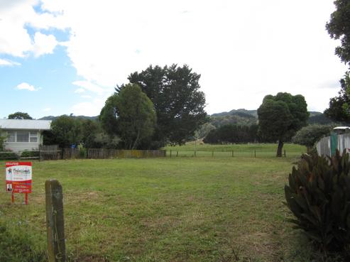 6 Hughes Place, Taneatua