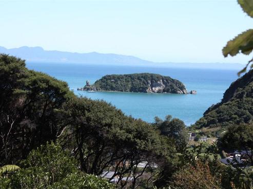 1322 Abel Tasman Drive, Tata Beach
