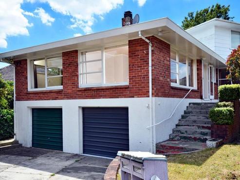 1/213 Glenfield Road, Hillcrest