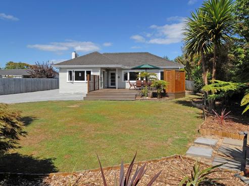49 Sandwich Road, Saint Andrews