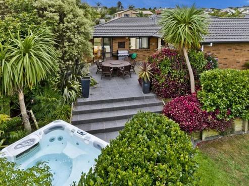 16 Baulcomb Parade, Windsor Park