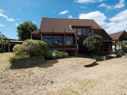 8 Triumph Dell, Pauanui