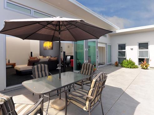 9 Cambelldon Crescent, Stoke