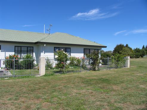 4/2A Spriggs Crescent, Greenmeadows