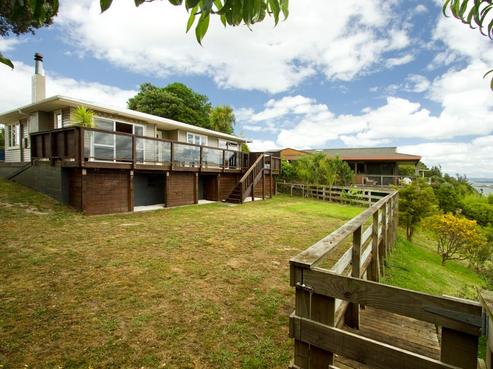 32 Mackesy Road, Parahaki