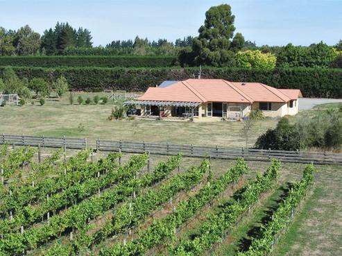 888 Sandy Knolls Road, West Melton