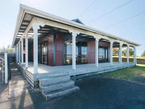 100 Cornfoot Street, Castlecliff