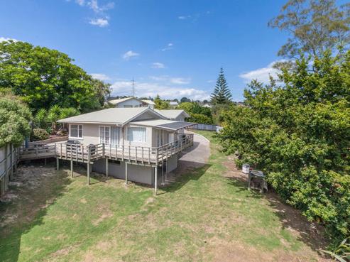 49 Commodore Drive, Lynfield