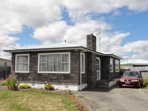 21 Churchill Avenue, Feilding
