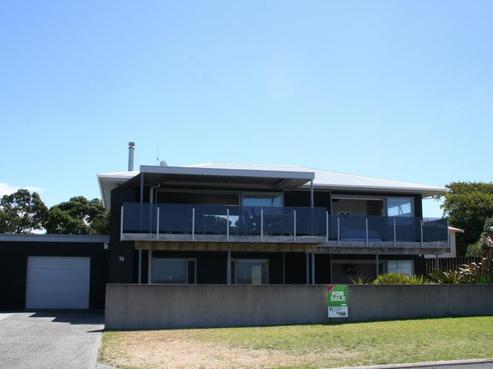 36 Kon Tiki Road, Whiritoa