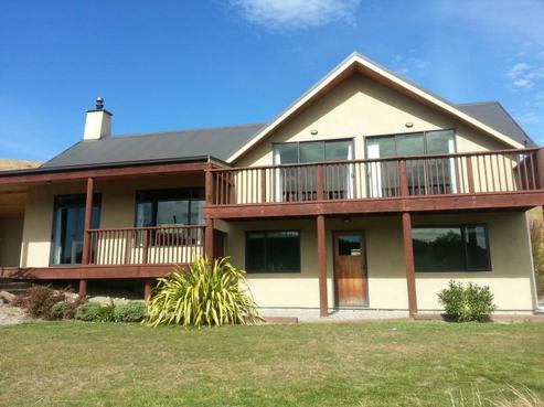 135 Eighty Eight Valley Road, Wakefield