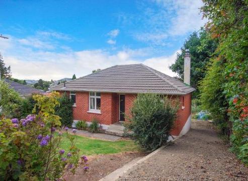 100 Helensburgh Road, Halfway Bush
