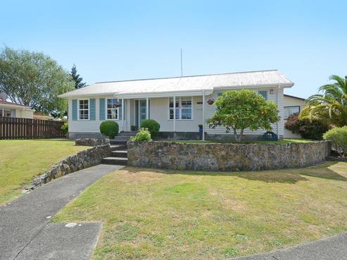13 Brightwater Crescent, Totara Park
