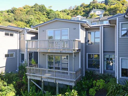 17 Curnow Way, Kaiwharawhara