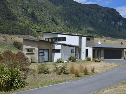 316 Te Kopia Road, Waikite Valley